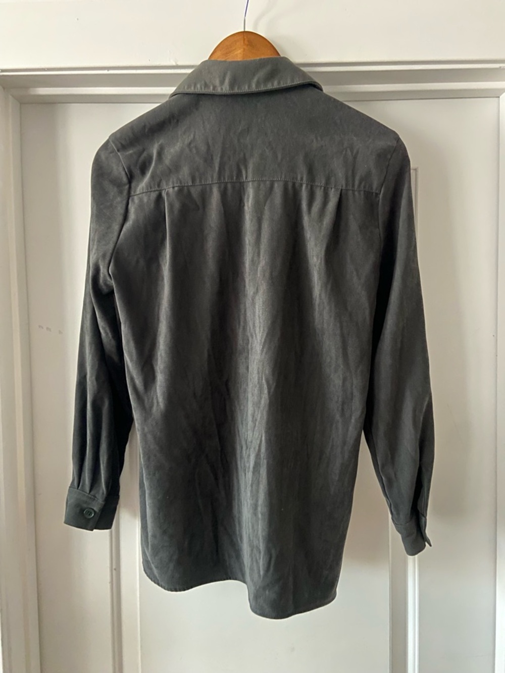 Larry Levine Midnight Green Button-Up Suede Top - Picture 4 of 7